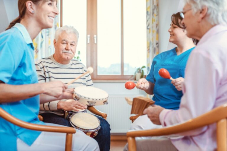 The benefits of music therapy for seniors