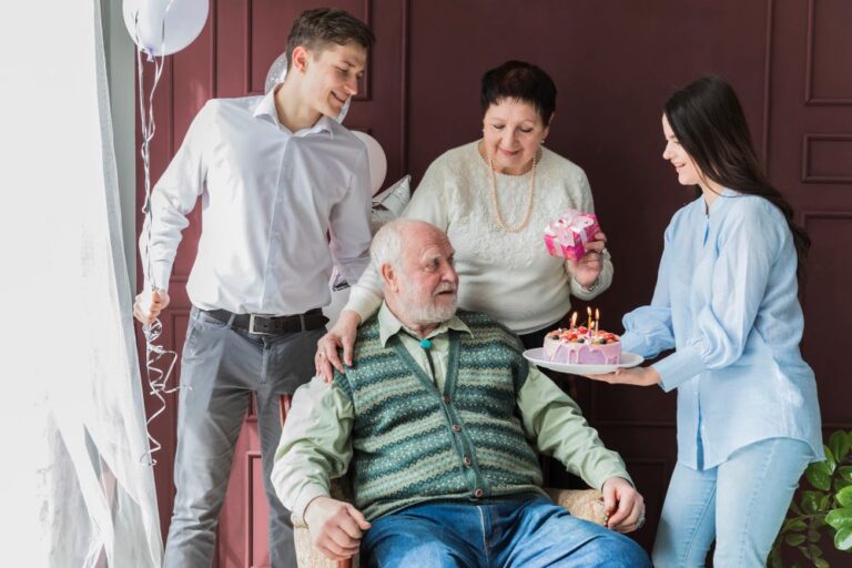 5 Strategies to Introduce the Idea of Home Care to Older Adults