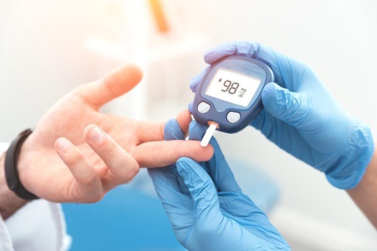 Diabetes care – 5 ways to avoid complications